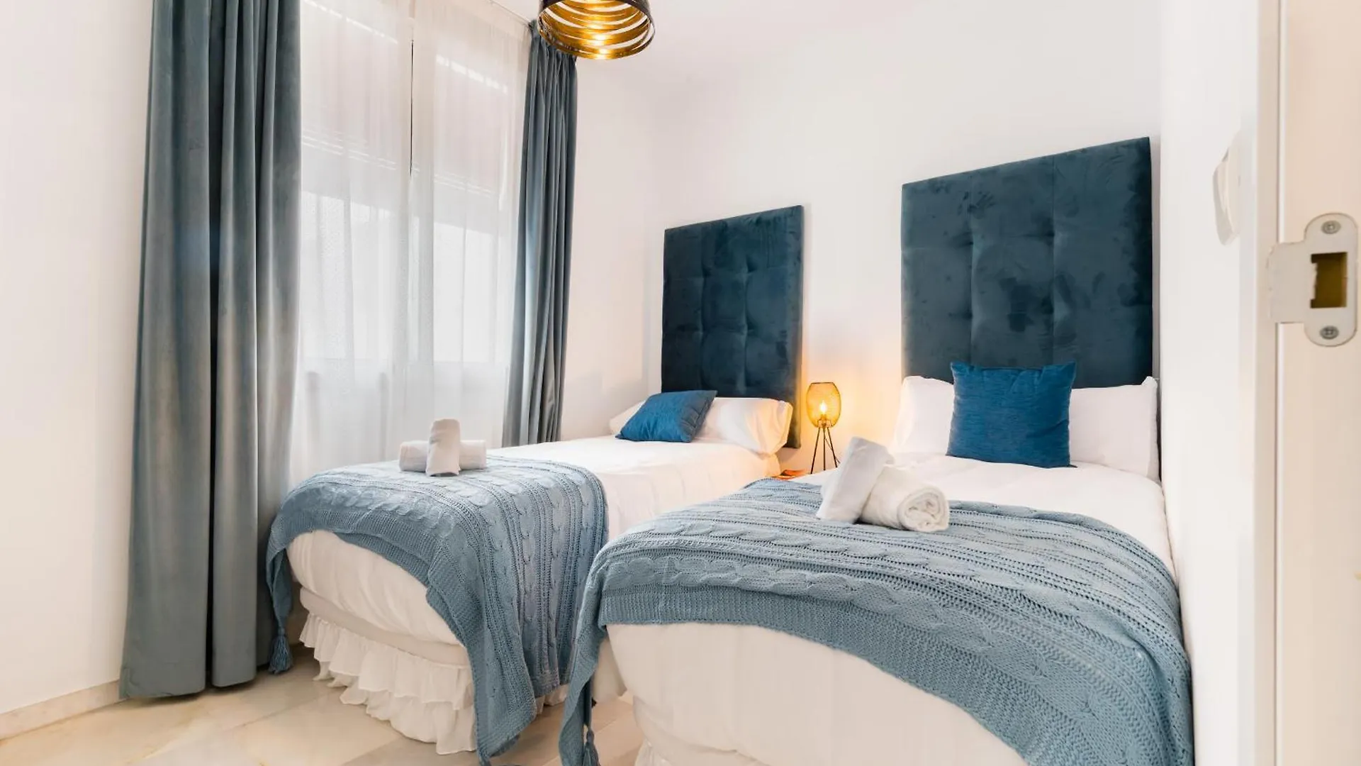 Apartamentos Cruz De San Andres Sevilla