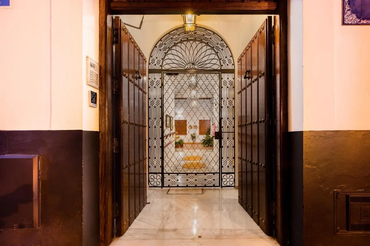 Apartamentos Cruz De San Andres Seville Spain
