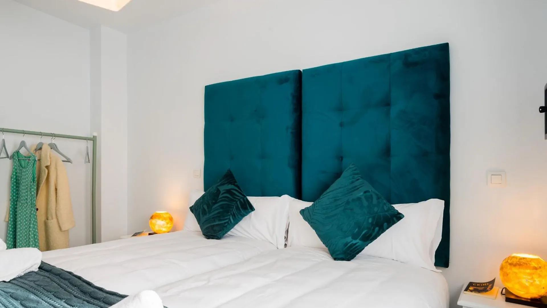 Apartamentos Cruz De San Andres Seville Apartment