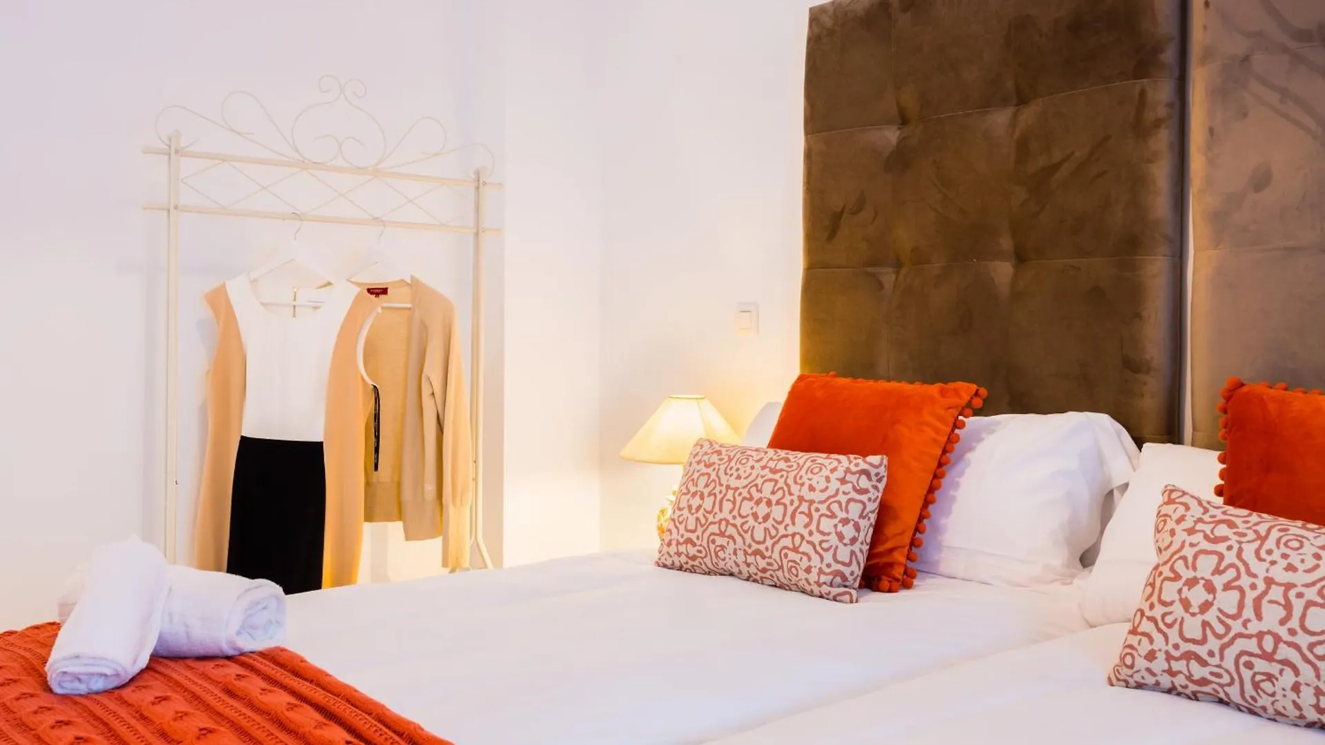 Apartamentos Cruz De San Andres Sevilla 0*,