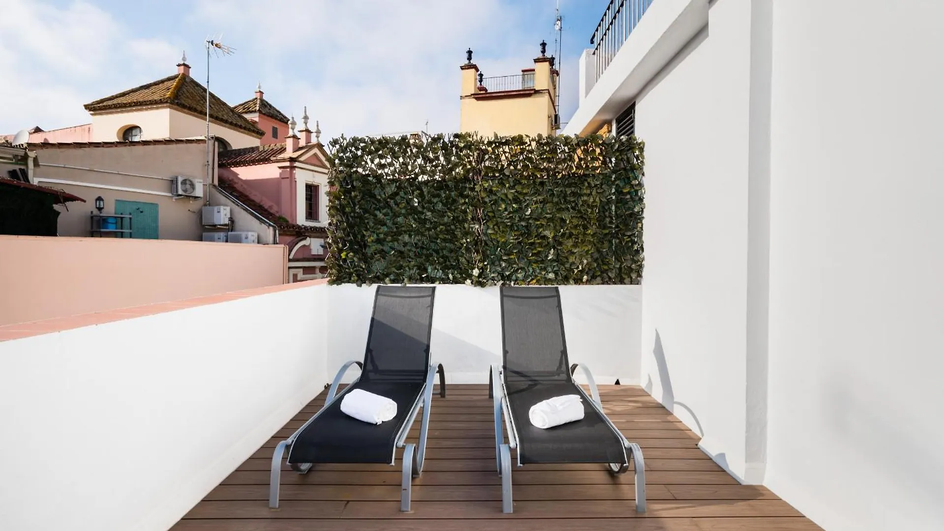 Apartamentos Cruz De San Andres Seville Spain