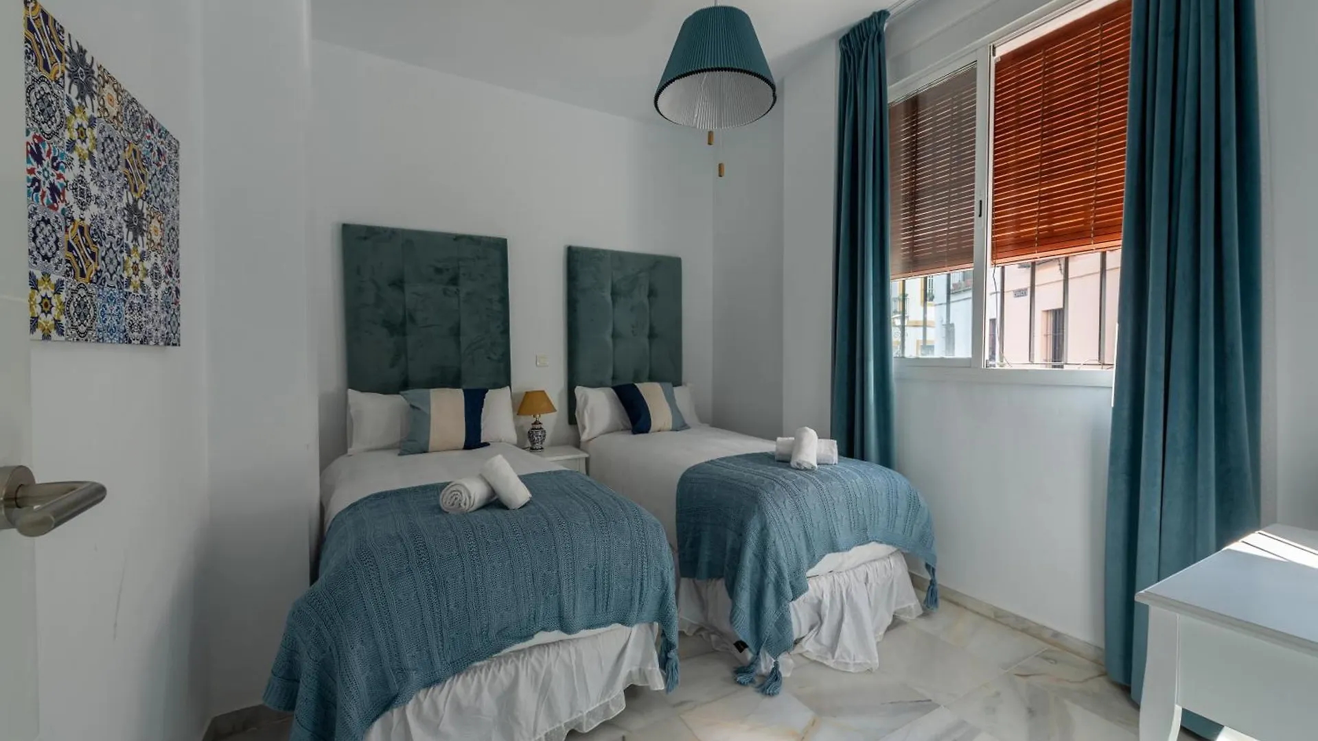 Apartamentos Cruz De San Andres Sevilla